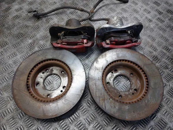 Bromsskivor + Belägg + Bromsok Fram OEM Hyundai Tucson image 3