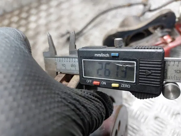 Bromsskivor + Belägg + Bromsok Fram OEM Hyundai Tucson image 6