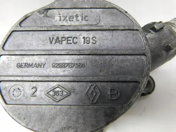 Imupumppu 2.5 dCi - Opel VIVARO A MOVANO TRAFIC II image 4