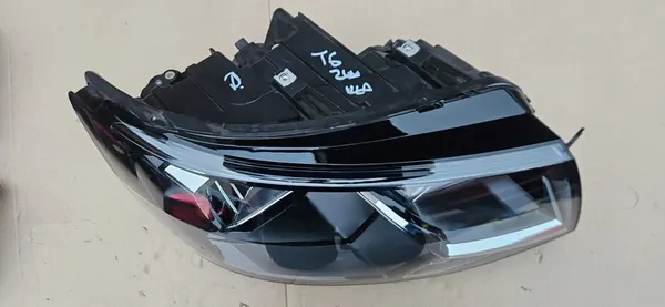 VW T6 Transporter Direito H4 VALEO 7E1941016AB image 3