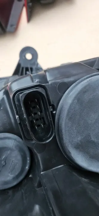 VW T6 Transporter Direito H4 VALEO 7E1941016AB image 5