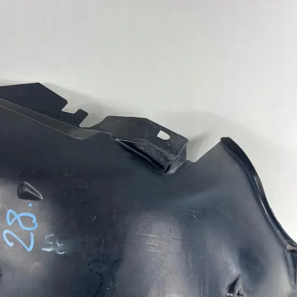 Front Left Wheel Arch Renault Captur I 1 OE 638453895R image 4