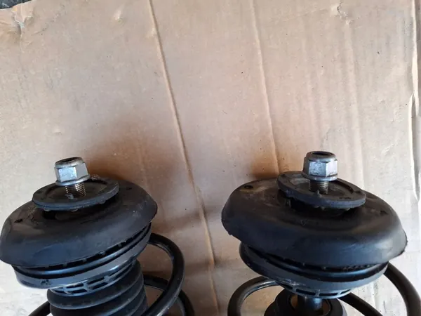 Ammortizzatori Anteriori Peugeot 2008 I Lift image 3