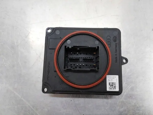 Module de conversion de phare LED Audi A6 C8 4K0941572DC image 1