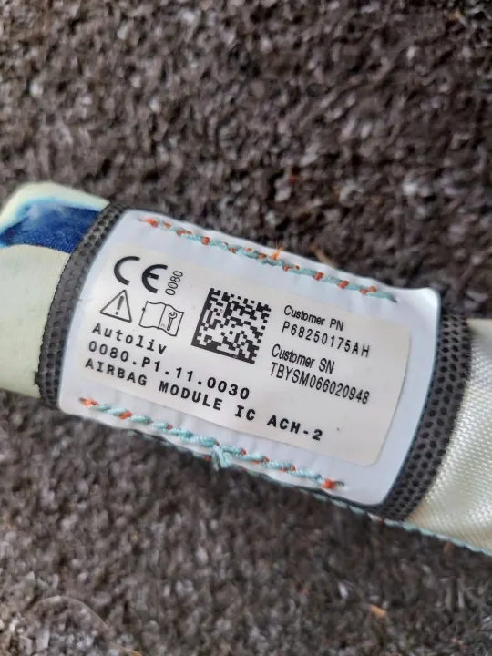 Jeep OE Airbag P68250175AH Linkerkant WK2 image 4