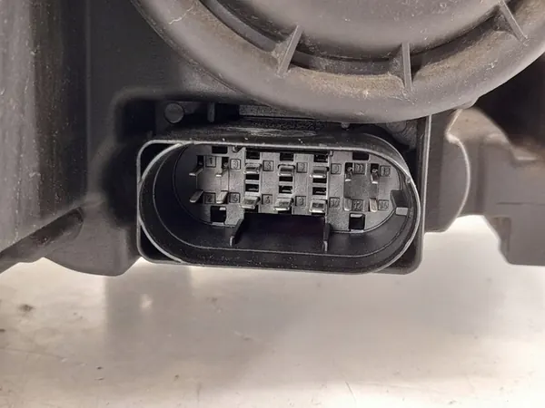 Linker Koplamp Mercedes-Benz C W204 2048200159 image 10