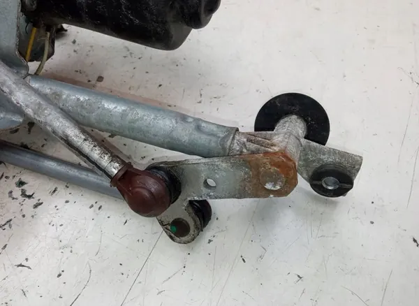 Scheibenwischermotor + Getriebe (Vorne) Opel Corsa image 8