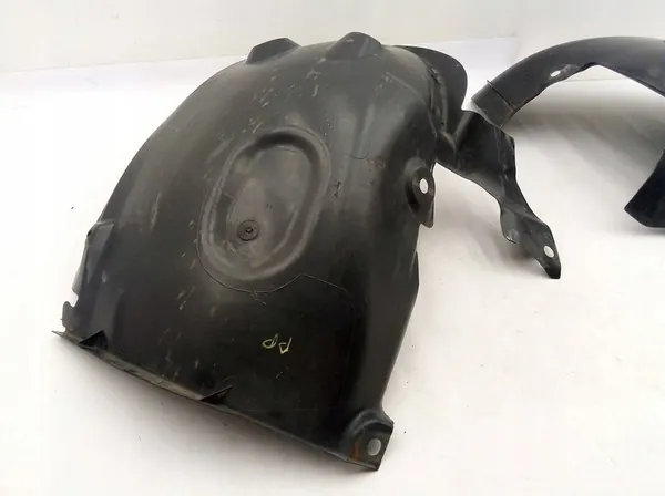 Renault Megane III 2011 Etu Oikea Lokasuoja 638428815R image 5