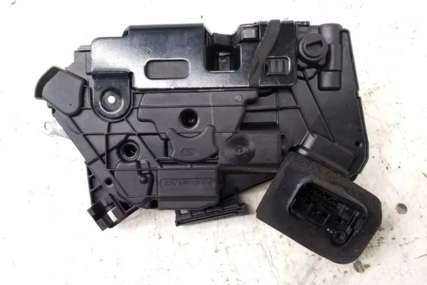 Hintere linke Türschloss SKODA YETI 5K4839015F image 2