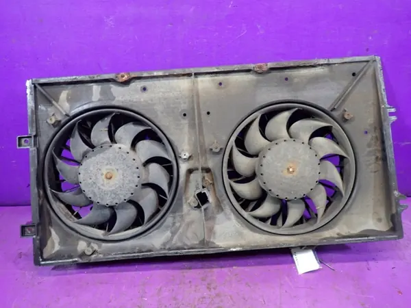 VW Transporter T4 2.5 TDI Kylarrubrik OEM 701121207B image 7