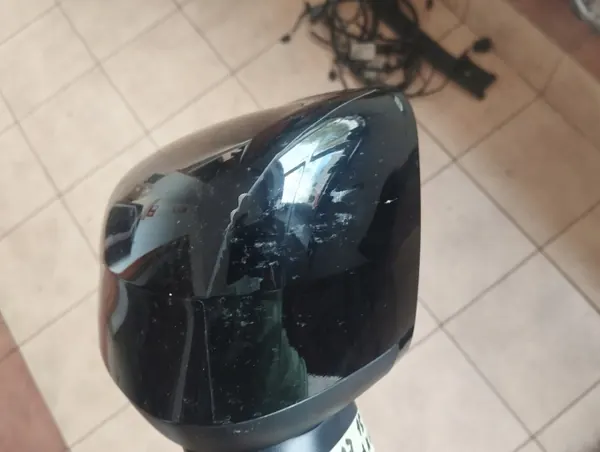 Moldura do espelho VOLVO XC60 II 2018- Direita com câmera image 7