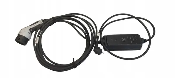 Cable cargador Mercedes GLC Plug-in OEM A0005833804 image 2
