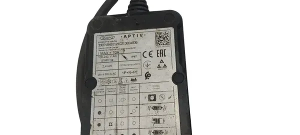 Cable cargador Mercedes GLC Plug-in OEM A0005833804 image 6