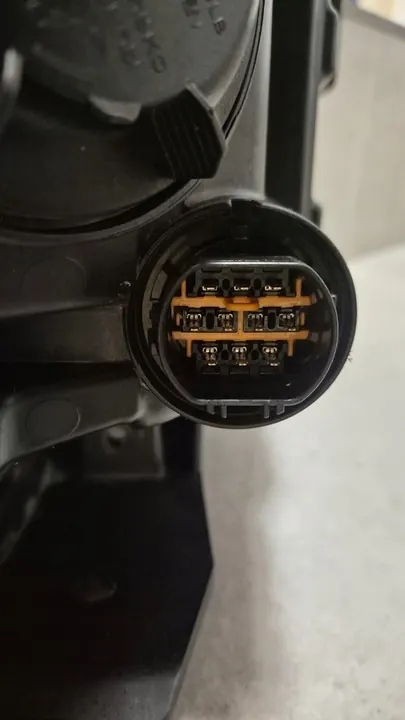 Faros Derecho Hyundai Kona 17 - Full LED image 5