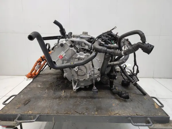 Motor eléctrico completo usado OEM EAG 12e010001B EAGA image 6