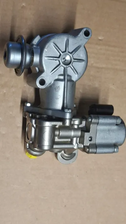 Mercedes Kraftstoffpumpe OEM A2710703401 - Gebraucht image 9