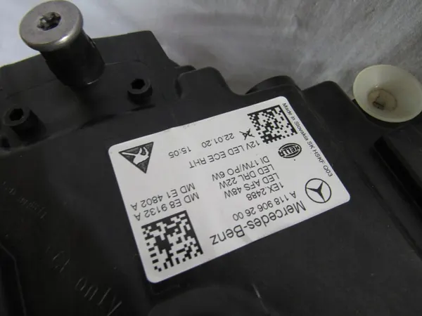 Rechter Mercedes W118 CLA Performance Full LED image 3