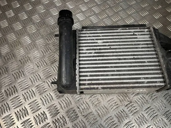 Nissan OE 144613ZU0B Radiatore di raffreddamento motore image 7