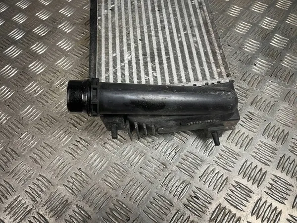 Nissan OE 144613ZU0B Radiatore di raffreddamento motore image 9