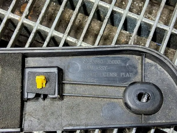 SsangYong Tivoli dashboard lichtstrip OEM 8388035000 image 6