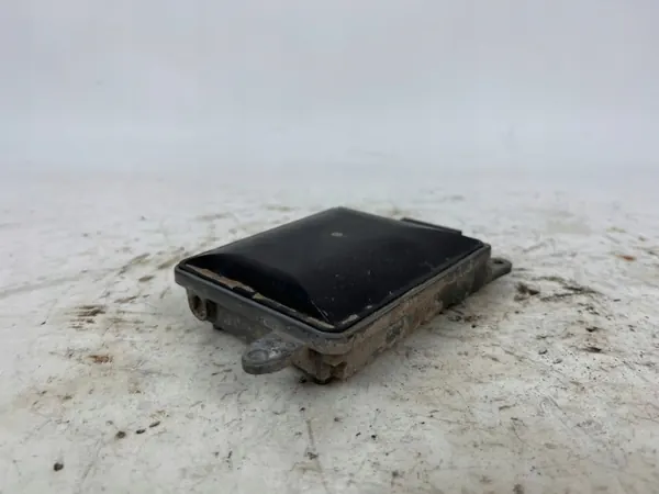 Audi S5 2014 linkerachter dodehoekmodule OEM 8T0907568B image 3