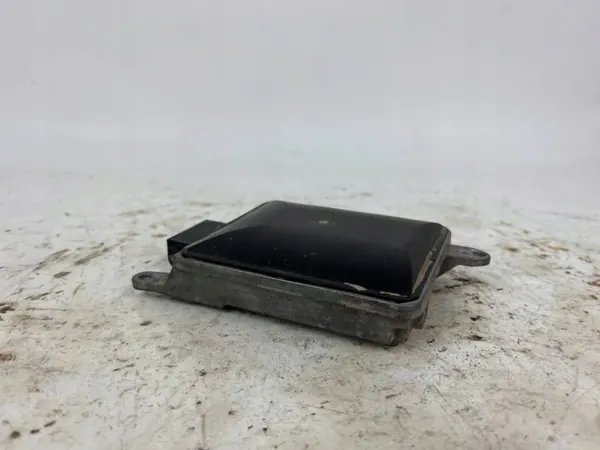 Audi S5 2014 linkerachter dodehoekmodule OEM 8T0907568B image 4