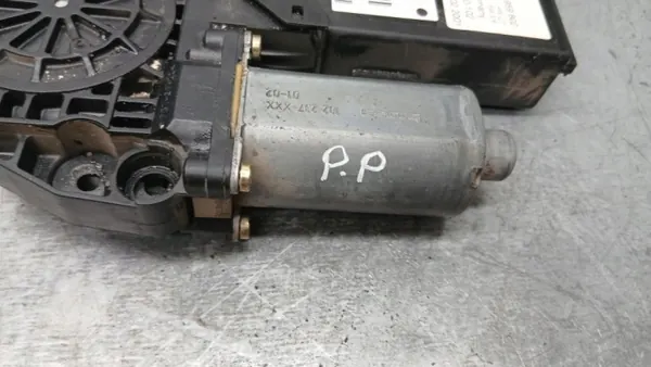 Höger Frammotor OEM 5W548722BBF Audi A2 1.4TDI image 3