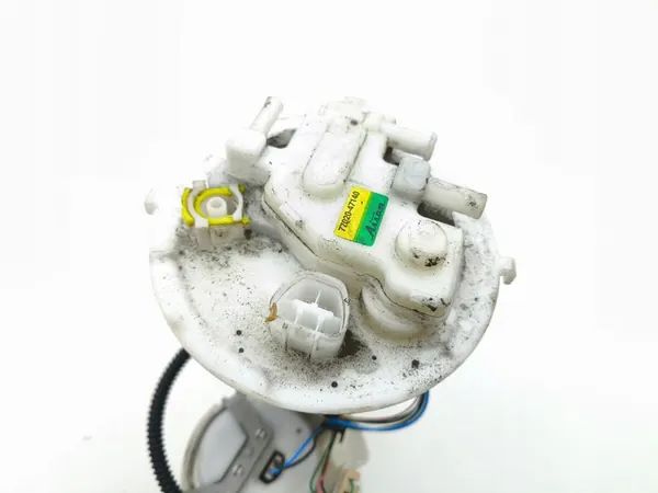 TOYOTA PRIUS PLUG IN PRIME POLTTOAINEPUMPPU image 5