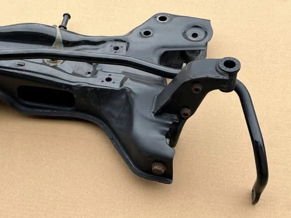Etuakseli OEM 6C0131701A VW Polo V:lle image 5