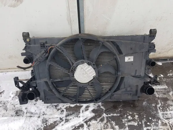 Opel Astra V K 1.6 CDTI jäähdyttimen tuuletin, käytetty image 5