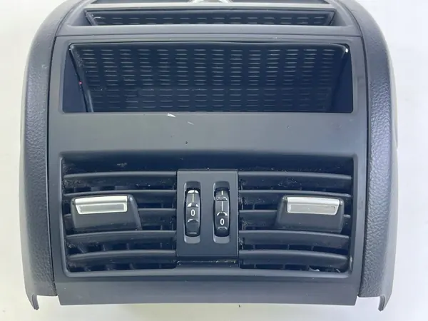 OEM 9206664 Achter luchtroostergrill voor BMW F10/F11 image 3