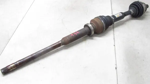 VOLVO XC60 2.4 Höger Framskaft 31367556 image 3