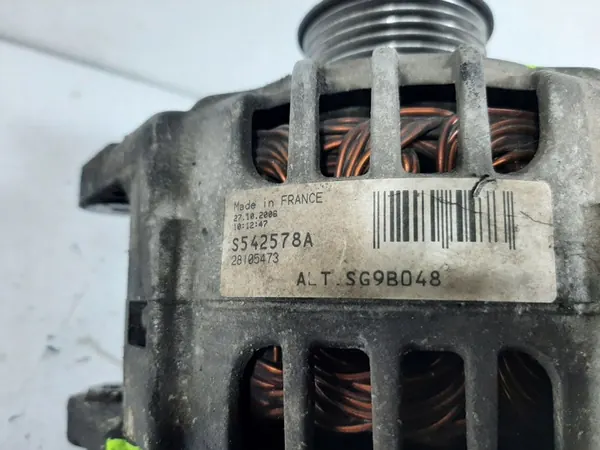 VW POLO 9N 1.2 12V Alternator Valeo SG9B048 image 7