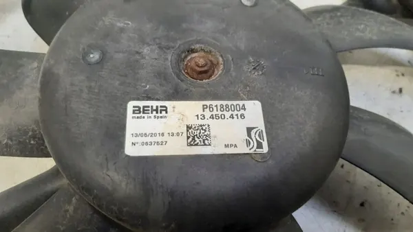 Opel Adam radiatorventilator OEM 13428114 13450416 image 3