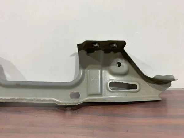 Suporte de para-lama OEM FBZ28299 para Subaru image 3