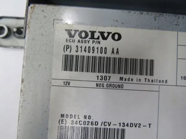 Verstärker Volvo V60 OEM 31409100AA - Gebraucht image 5