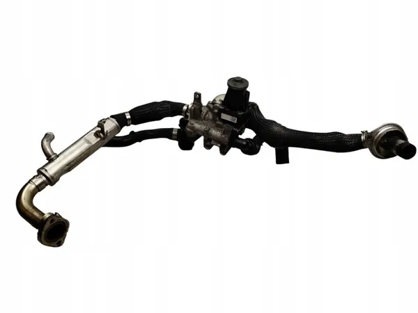 Arrefecedor EGR usado OEM 704924050 para Jaguar XE image 3