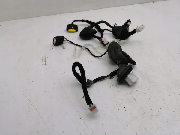 Hyundai i40 2013 Vasemman oven johdotus OEM image 6