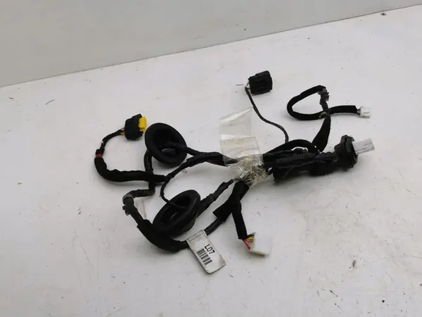 Hyundai i40 2013 Vasemman oven johdotus OEM image 7