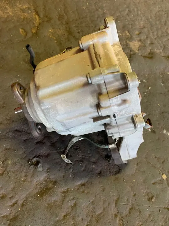 BMW Vaihteisto OEM 7639260 7-sarja F01-F04 image 8