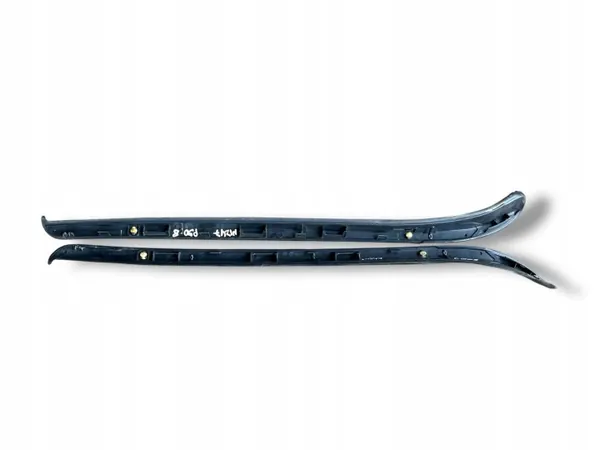 Renault Trafic 3 2018 framrutslist OEM image 4