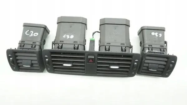 Grelha admissão ar Volvo C30 OEM 39863758 image 4