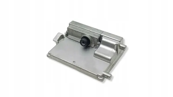Käytetty etukamera OEM 1EA980654L Cupra Bornille image 2