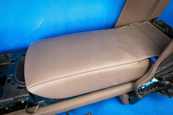 OEM 4H0885076L Rücksitzarmlehne für Audi A8 S8 4H image 5