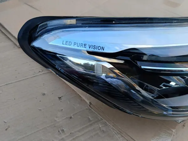 Oikea Etuvalaisin Renault Captur I Lift 2017-2019 image 5