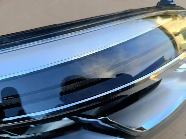 Oikea Etuvalaisin Renault Captur I Lift 2017-2019 image 6