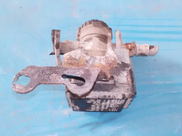 MAN EBS Modulatorventil OEM K021204 - Begagnad image 2