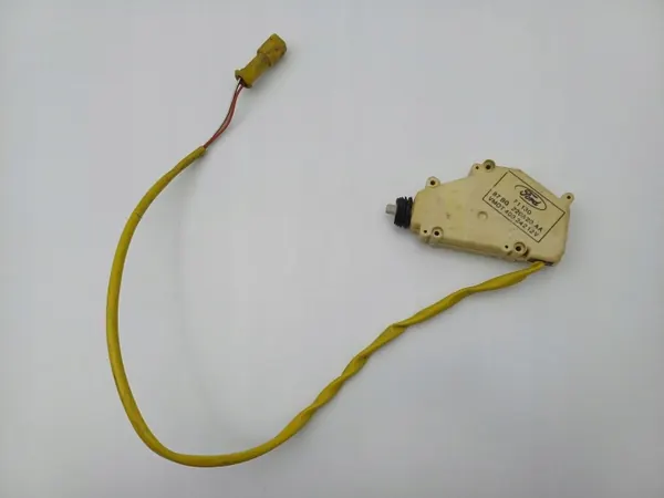 Actuador Cierre Central Trasero Izquierdo OEM DR85867 Ford Scorpio image 2