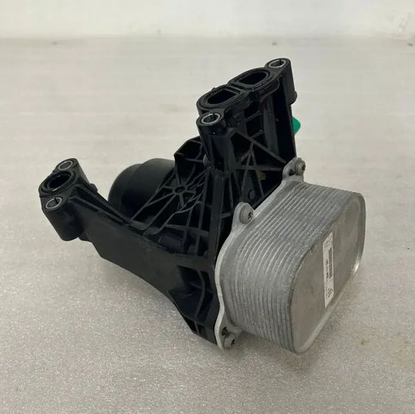 Oljefilterfäste OEM 03N115389T för 2.0 TDI VW image 2