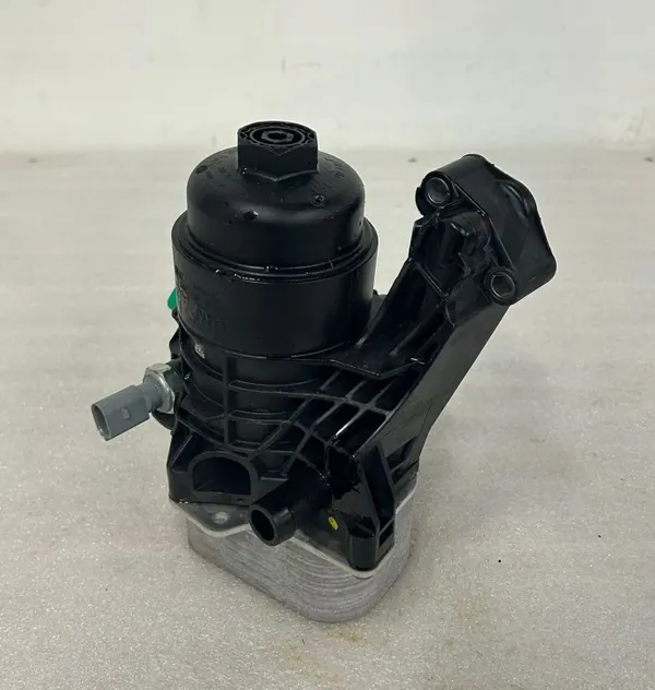 Oljefilterfäste OEM 03N115389T för 2.0 TDI VW image 3